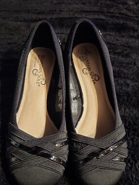 Women's Black Slip-On Flats